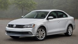 Volkswagen Jetta także w ofercie carforyou Jaworzno tani  wynajem pojazdów